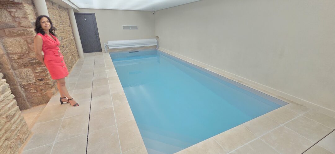 Piscine intérieure
